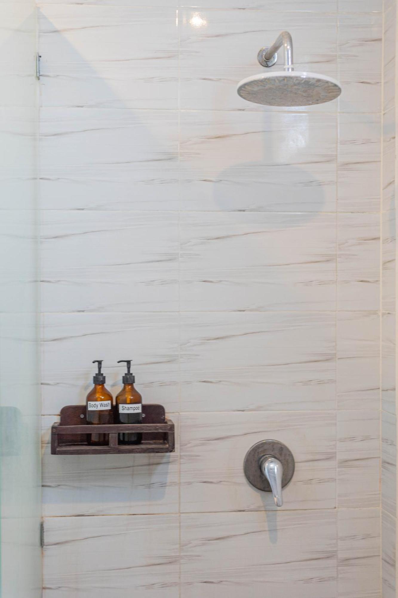 Frangipani House And Spa By Ecommerceloka تْشانغو المظهر الخارجي الصورة