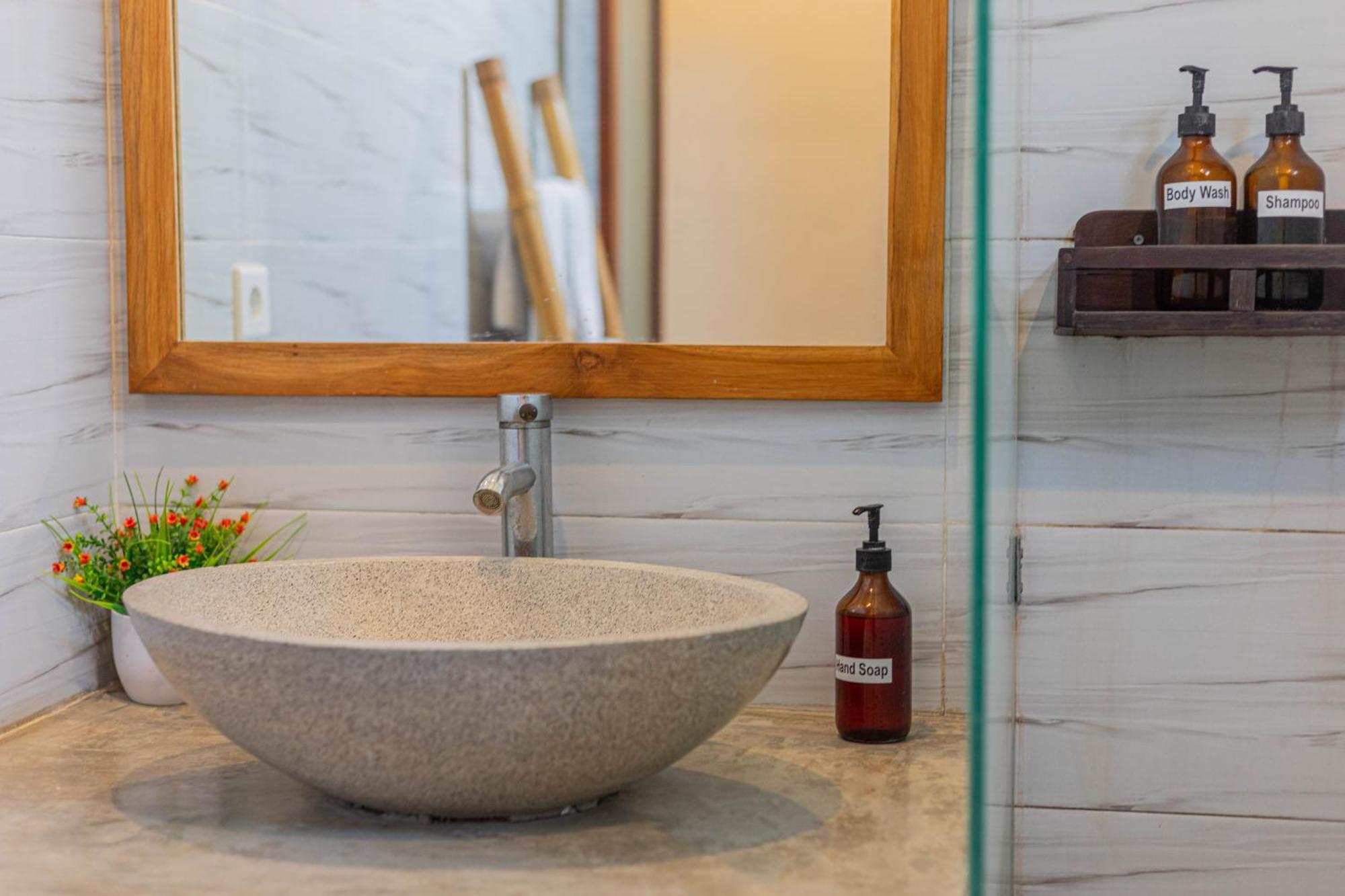 Frangipani House And Spa By Ecommerceloka تْشانغو المظهر الخارجي الصورة